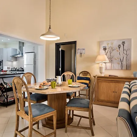 Mng Elliott13 Vila Vale do Lobo