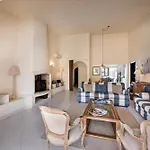 Villa Mng Elliott13