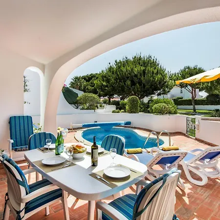 Mng Elliott13 Villa *